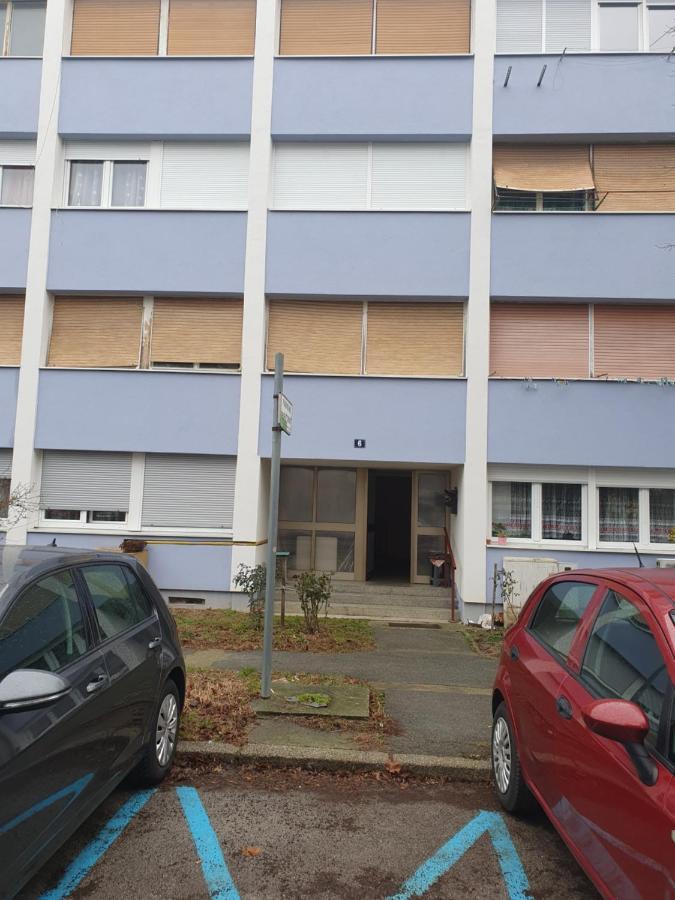 קוטינה Studio Apartman Tamai מראה חיצוני תמונה